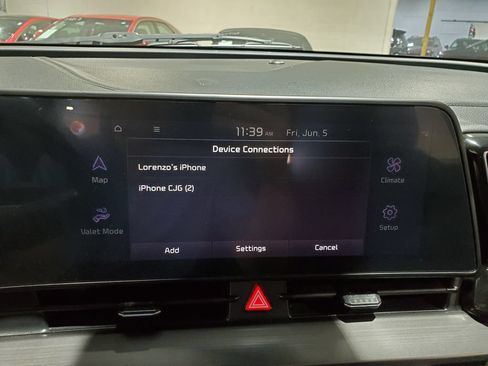 Used 2024 Kia Sportage EX FWD image 31