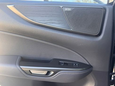 Used 2024 Lexus NX 350h AWD w/ Vision Package image 17