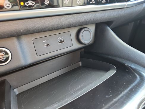 Used 2023 Nissan Rogue SL AWD/4WD image 22