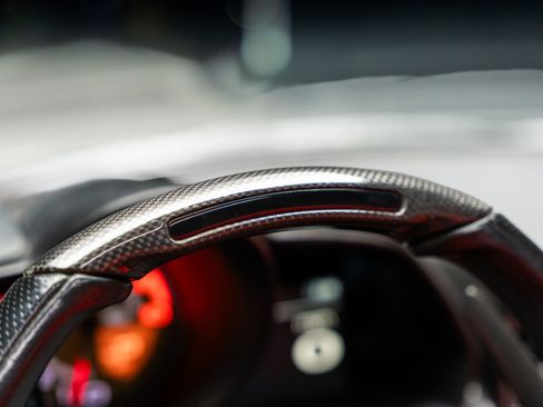 Used 2013 Ferrari 458 Spider image 59