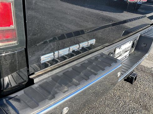 Used 2018 GMC Sierra 1500 SLT image 8