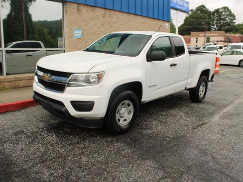 Used 2019 Chevrolet Colorado W/T w/ WT Convenience Package RWD image 3