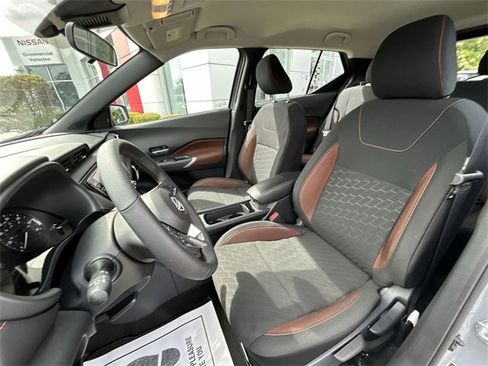Certified 2024 Nissan Kicks SR image 15