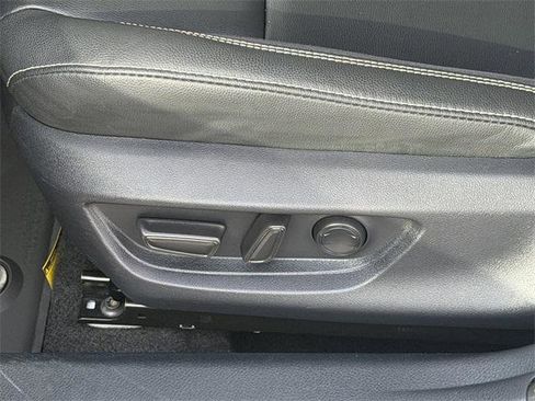 Certified 2025 Toyota Camry SE image 21