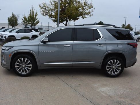Used 2023 Chevrolet Traverse Premier image 10