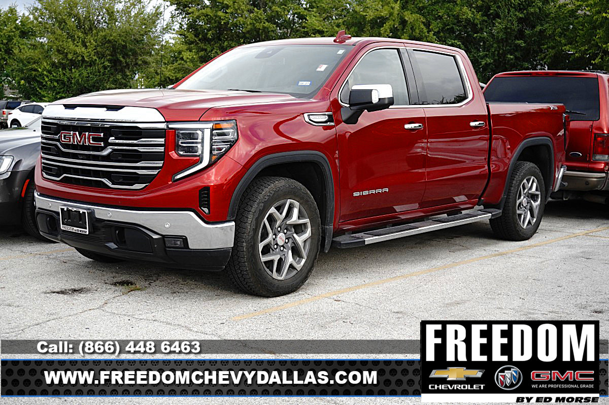 Used 2024 GMC Sierra 1500 SLT AWD/4WD image 2