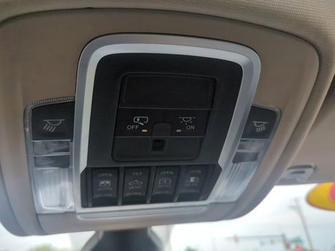 Used 2019 RAM 1500 Big Horn AWD/4WD image 20