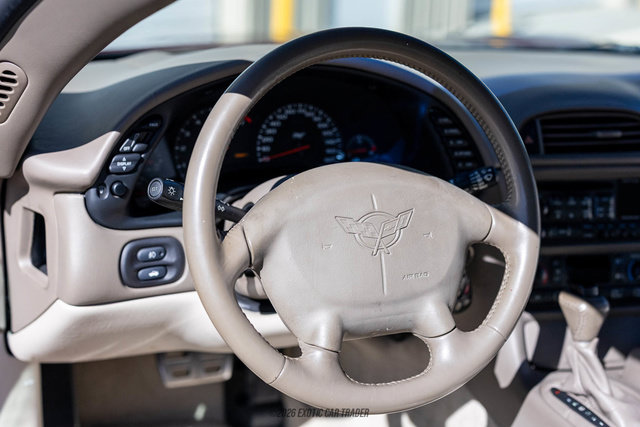Used 2003 Chevrolet Corvette Convertible w/ Preferred Equipment Group1 RWD image 26