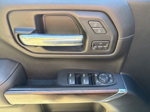 Used 2020 GMC Sierra 1500 SLT w/ SLT Premium Package image 16