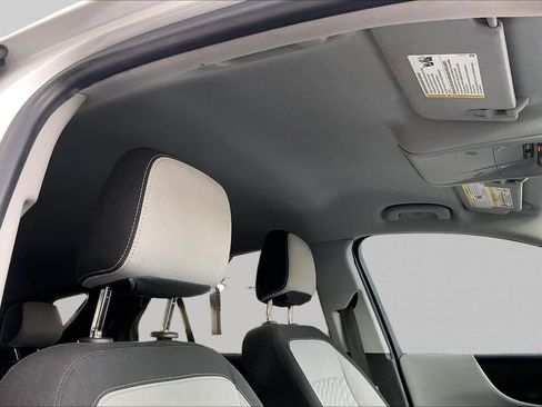 Used 2021 Chevrolet Equinox LS w/ LPO, Blackout Package FWD image 13