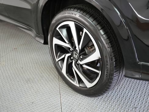 Used 2020 Honda HR-V Sport image 56