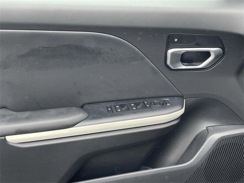 New 2025 Kia K4 GT-Line w/ GT-Line Sunroof Package image 21