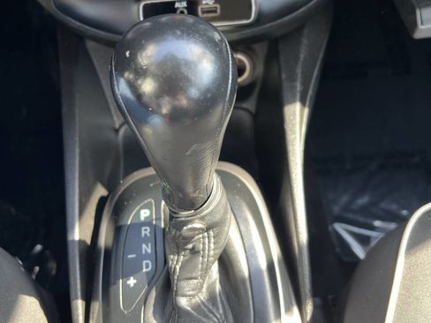 Used 2017 FIAT 500X Pop w/ Pop Popular Equipment Package image 21