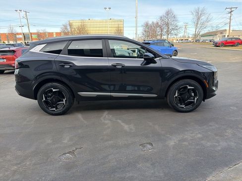 New 2026 Kia Sportage EX image 5