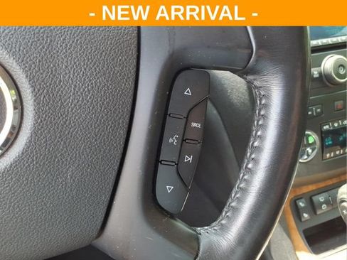 Used 2008 Buick Enclave CX FWD image 19