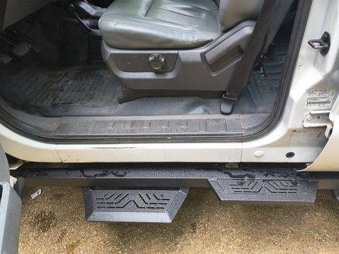 Used 2015 Ford F250 XL w/ Power Equipment Group AWD/4WD image 5