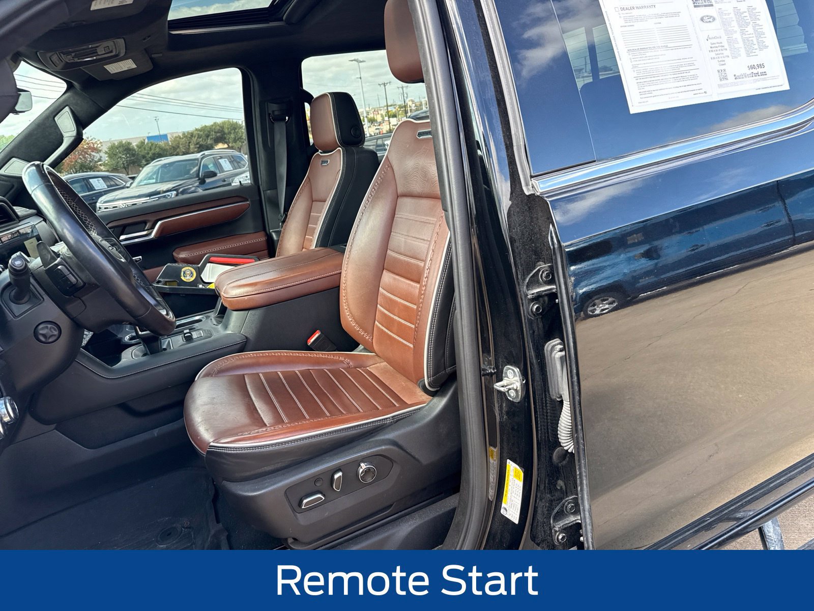 Used 2024 GMC Sierra 1500 Denali Ultimate AWD/4WD image 17