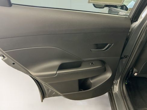 Used 2025 Hyundai Kona SEL AWD/4WD image 26