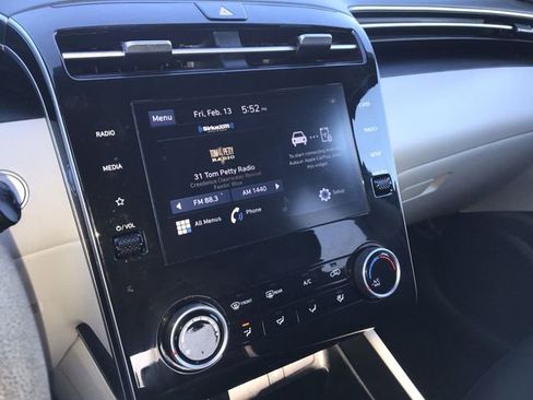 Used 2023 Hyundai Tucson SEL image 16