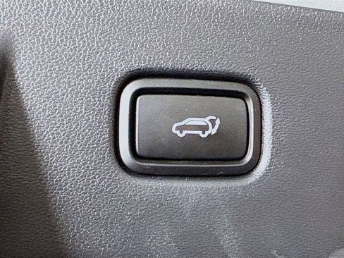 Certified 2024 Hyundai Tucson Limited AWD/4WD image 31