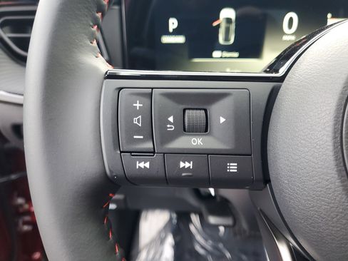 New 2026 Nissan Kicks SR image 21