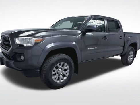 Used 2019 Toyota Tacoma SR5 image 17