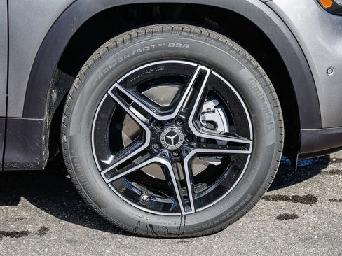 New 2026 Mercedes-Benz GLB 250 image 9