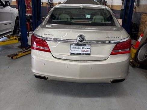 Used 2014 Buick LaCrosse Leather image 2