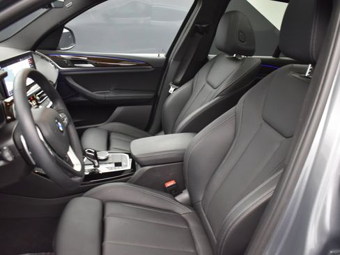 Used 2024 BMW X3 xDrive30i w/ Premium Package AWD/4WD image 9