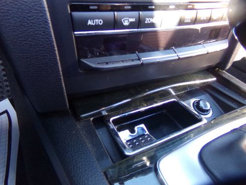 Used 2013 Mercedes-Benz E 350 Cabriolet w/ Premium 2 Pkg image 34