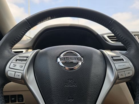 Used 2016 Nissan Rogue SL w/ SL Premium Package AWD/4WD image 27