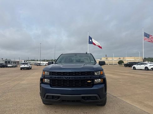 Used 2022 Chevrolet Silverado 1500 Custom RWD image 5