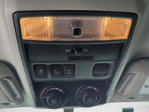 Used 2018 Toyota 4Runner TRD Off-Road image 21