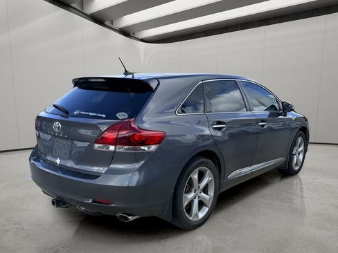 Used 2013 Toyota Venza Limited FWD image 5