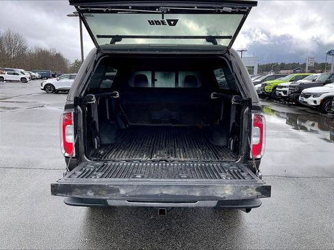 Used 2019 GMC Canyon SLT w/ Driver Alert Package AWD/4WD image 35