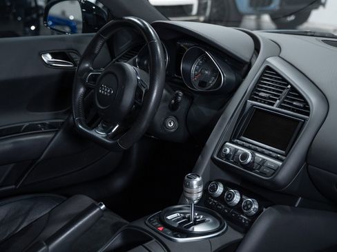 Used 2012 Audi R8 V8 AWD/4WD image 51