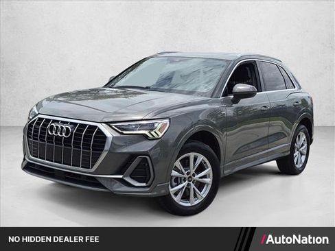 Used 2022 Audi Q3 2.0T Premium Plus w/ Premium Plus Package AWD/4WD image 1
