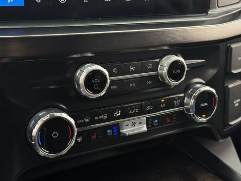 Used 2023 Ford F250 Lariat w/ Lariat Ultimate Package image 22