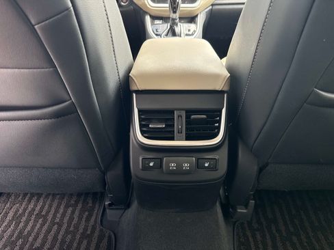 Used 2020 Subaru Outback Limited w/ Popular Package #2 AWD/4WD image 17