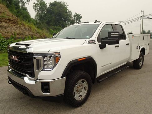 Used 2022 GMC Sierra 2500 Pro w/ Convenience Package AWD/4WD image 2