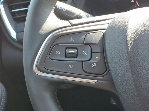 Used 2025 Buick Encore GX Sport Touring w/ Comfort Package FWD image 17