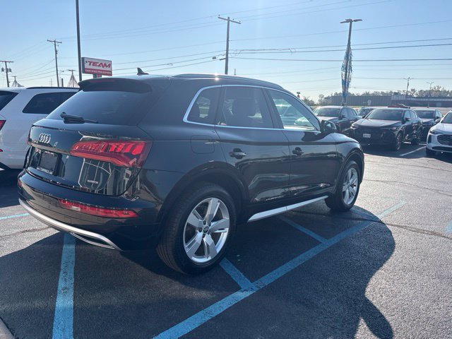 Used 2019 Audi Q5 2.0T Premium Plus w/ Premium Plus Package AWD/4WD image 4