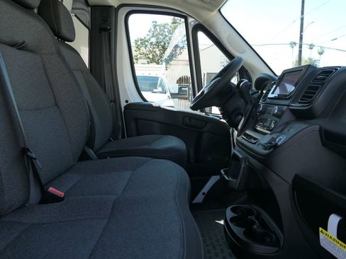 New 2024 RAM ProMaster 2500 w/ Convenience Group image 25