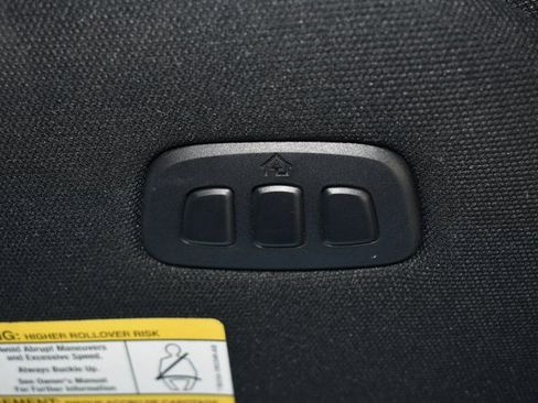 Used 2022 Ford F150 Lariat w/ Equipment Group 502A High image 41