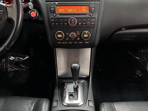 Used 2010 Nissan Altima 2.5 SL w/ SL Pkg image 25