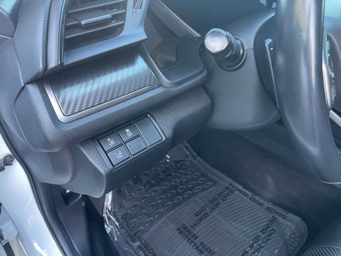 Used 2019 Honda Civic Sport image 18