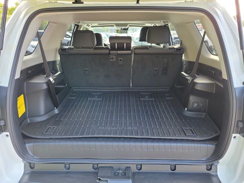 Used 2023 Toyota 4Runner SR5 Premium w/ Moonroof Package RWD image 14