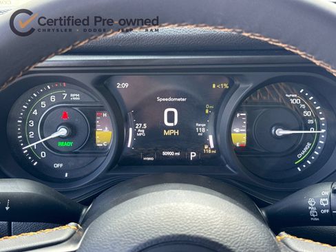 Certified 2024 Jeep Wrangler Unlimited AWD/4WD image 24