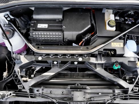 Certified 2024 Audi Q4 e-tron Premium Plus image 28