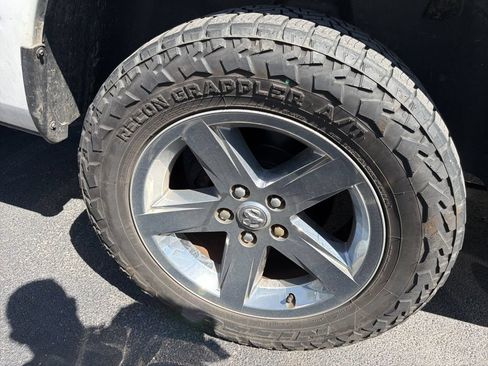 Used 2014 RAM 1500 Express AWD/4WD image 6